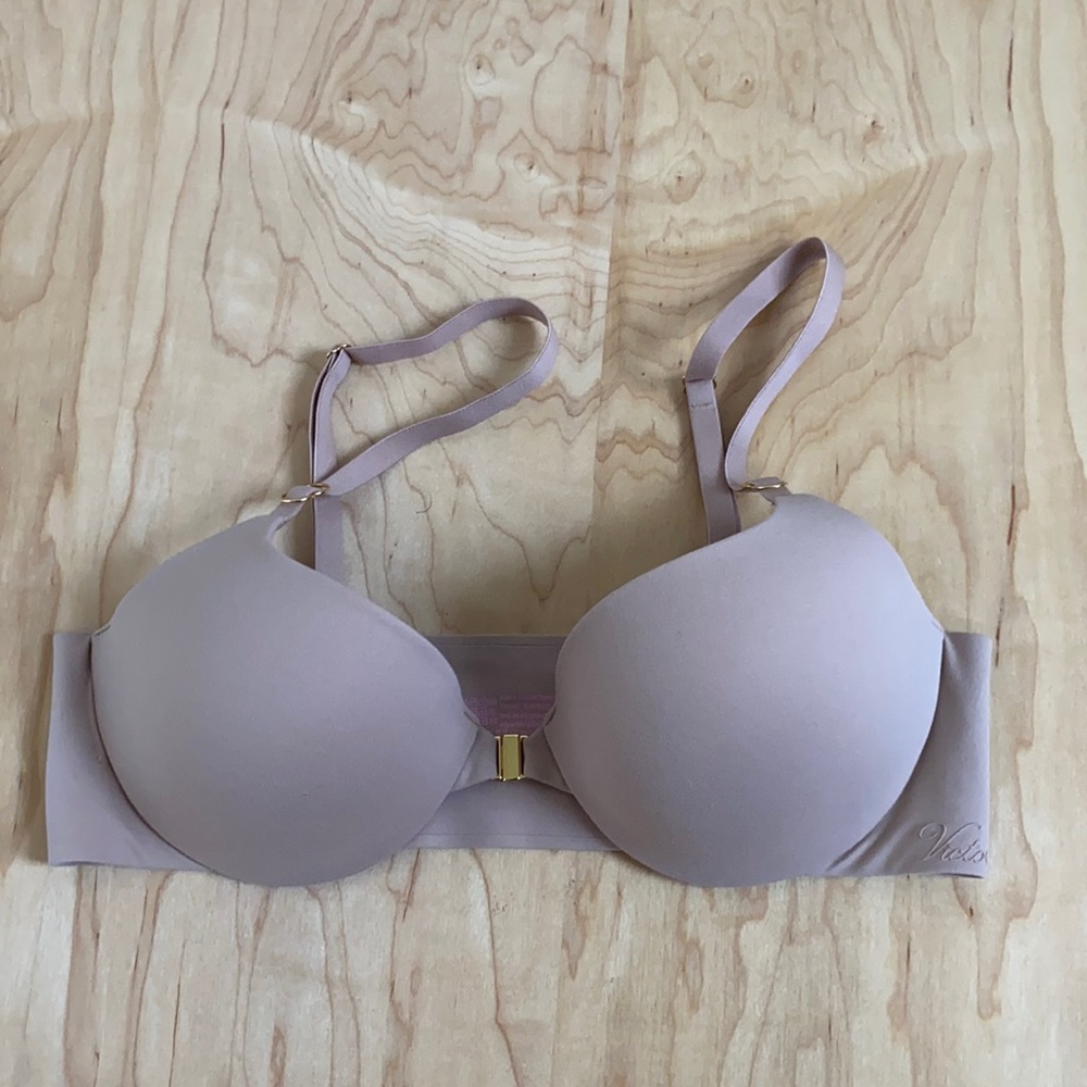 Victoria’s Secret Incredible bra